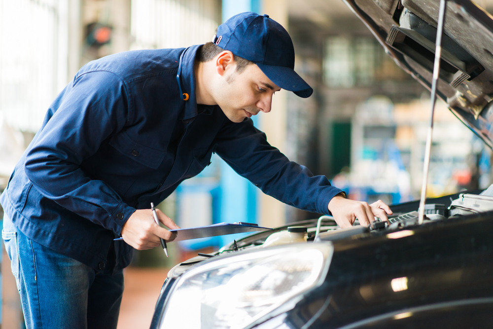 When Do You Know Your Car Needs a 30k Mile Tune-Up Service in Mukilteo?